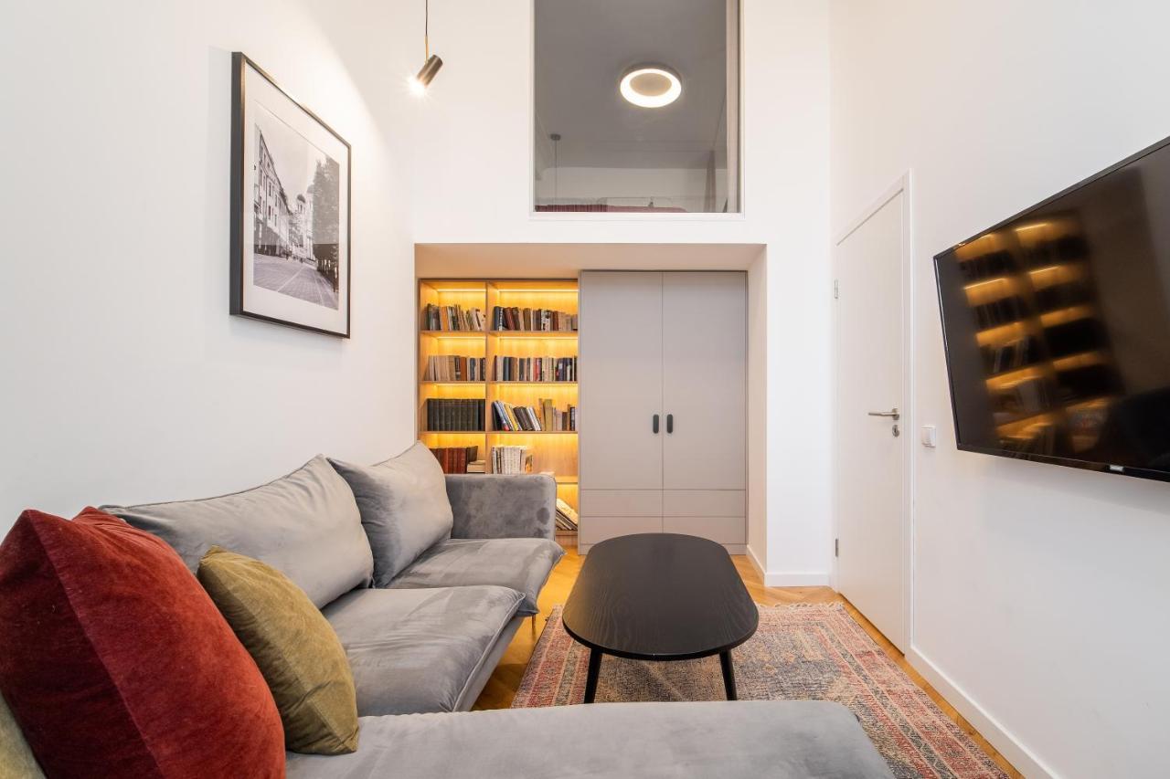 Owl Jazz Apartments - Luxury Apartments In The Heart Of The City Каунас Экстерьер фото