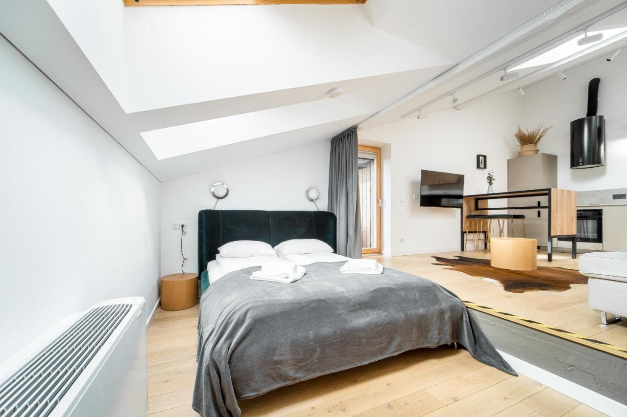 Owl Jazz Apartments - Luxury Apartments In The Heart Of The City Каунас Экстерьер фото
