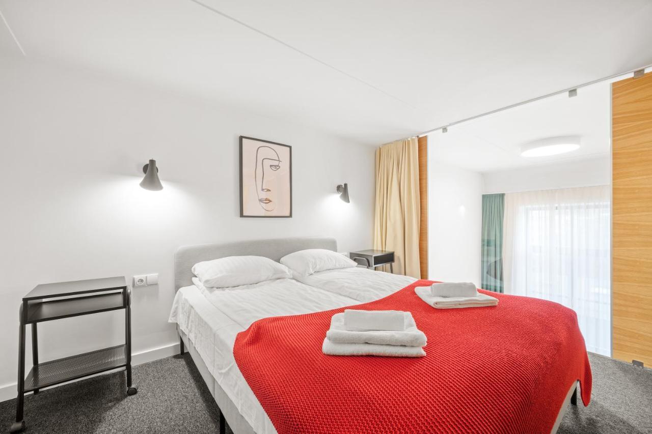 Owl Jazz Apartments - Luxury Apartments In The Heart Of The City Каунас Экстерьер фото