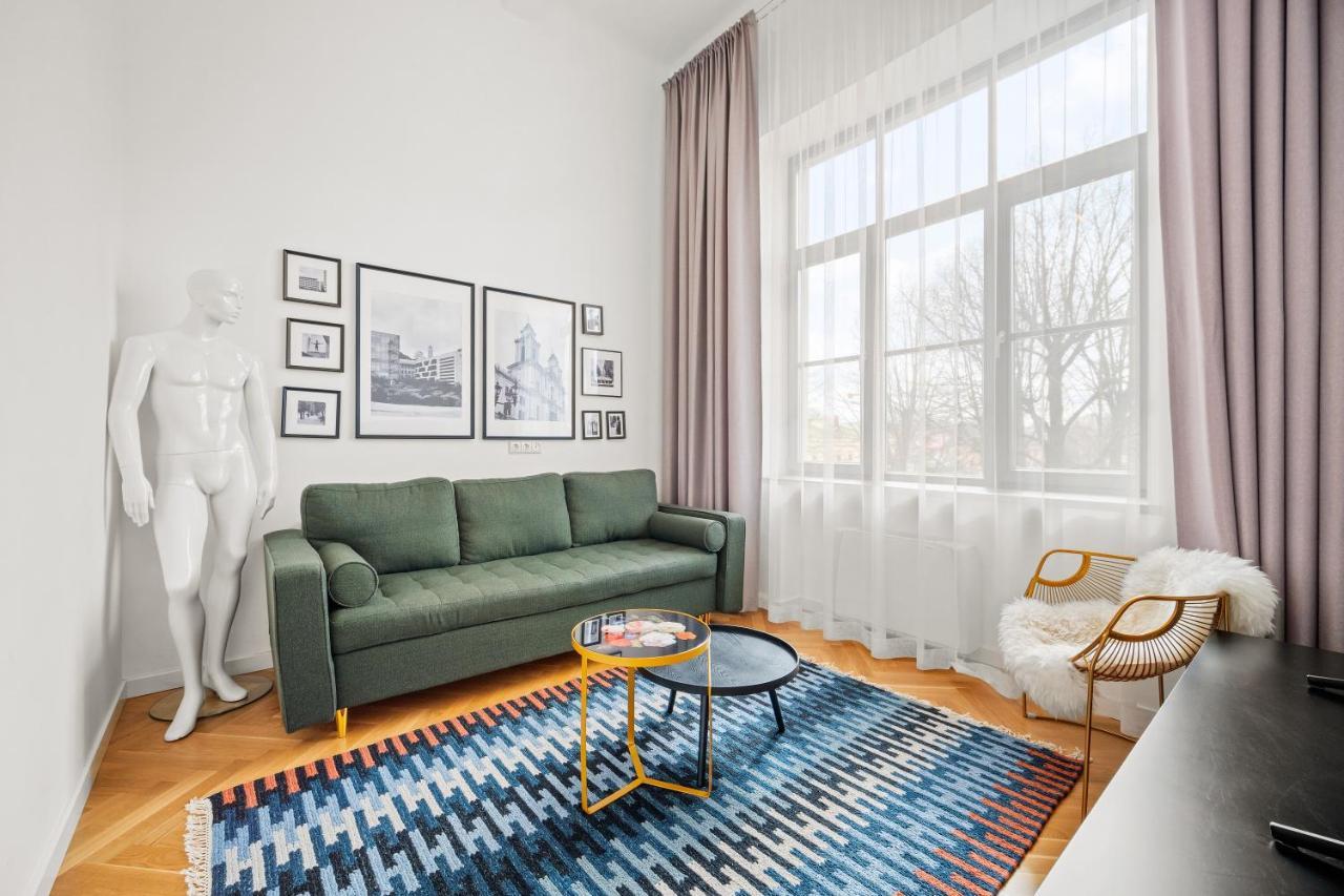Owl Jazz Apartments - Luxury Apartments In The Heart Of The City Каунас Экстерьер фото