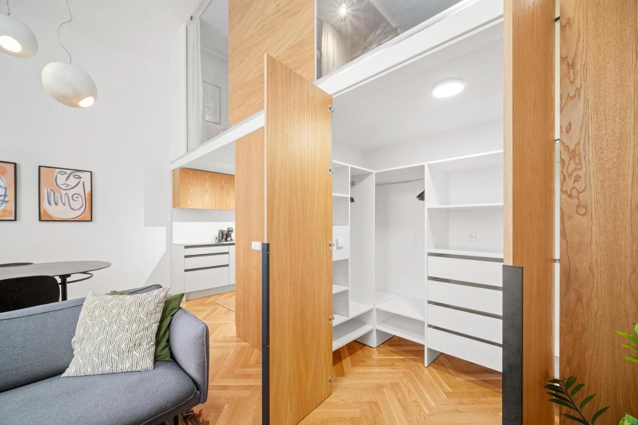 Owl Jazz Apartments - Luxury Apartments In The Heart Of The City Каунас Экстерьер фото