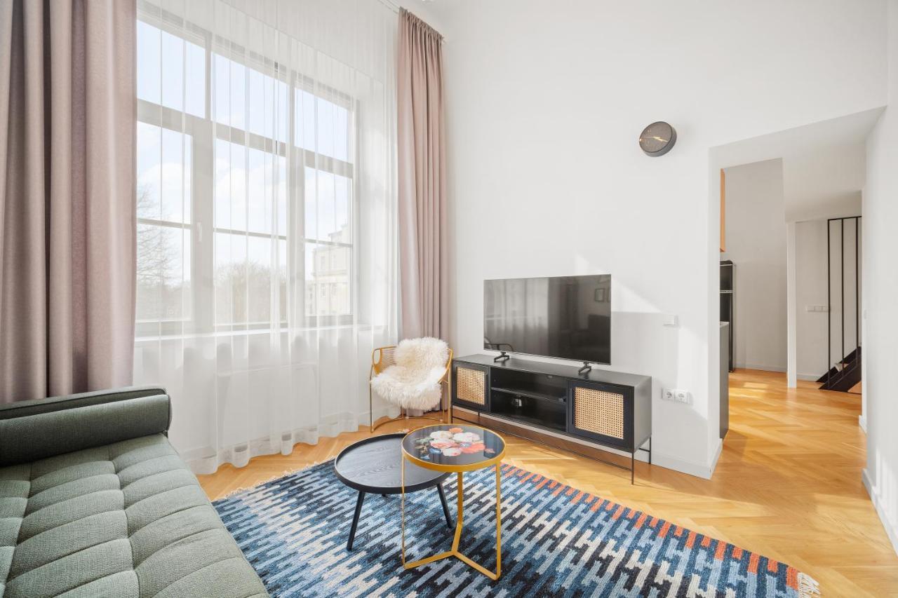 Owl Jazz Apartments - Luxury Apartments In The Heart Of The City Каунас Экстерьер фото