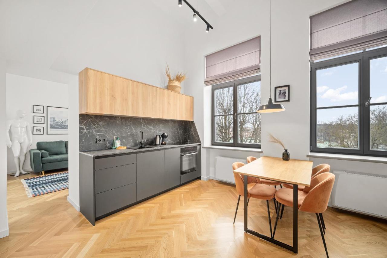 Owl Jazz Apartments - Luxury Apartments In The Heart Of The City Каунас Экстерьер фото