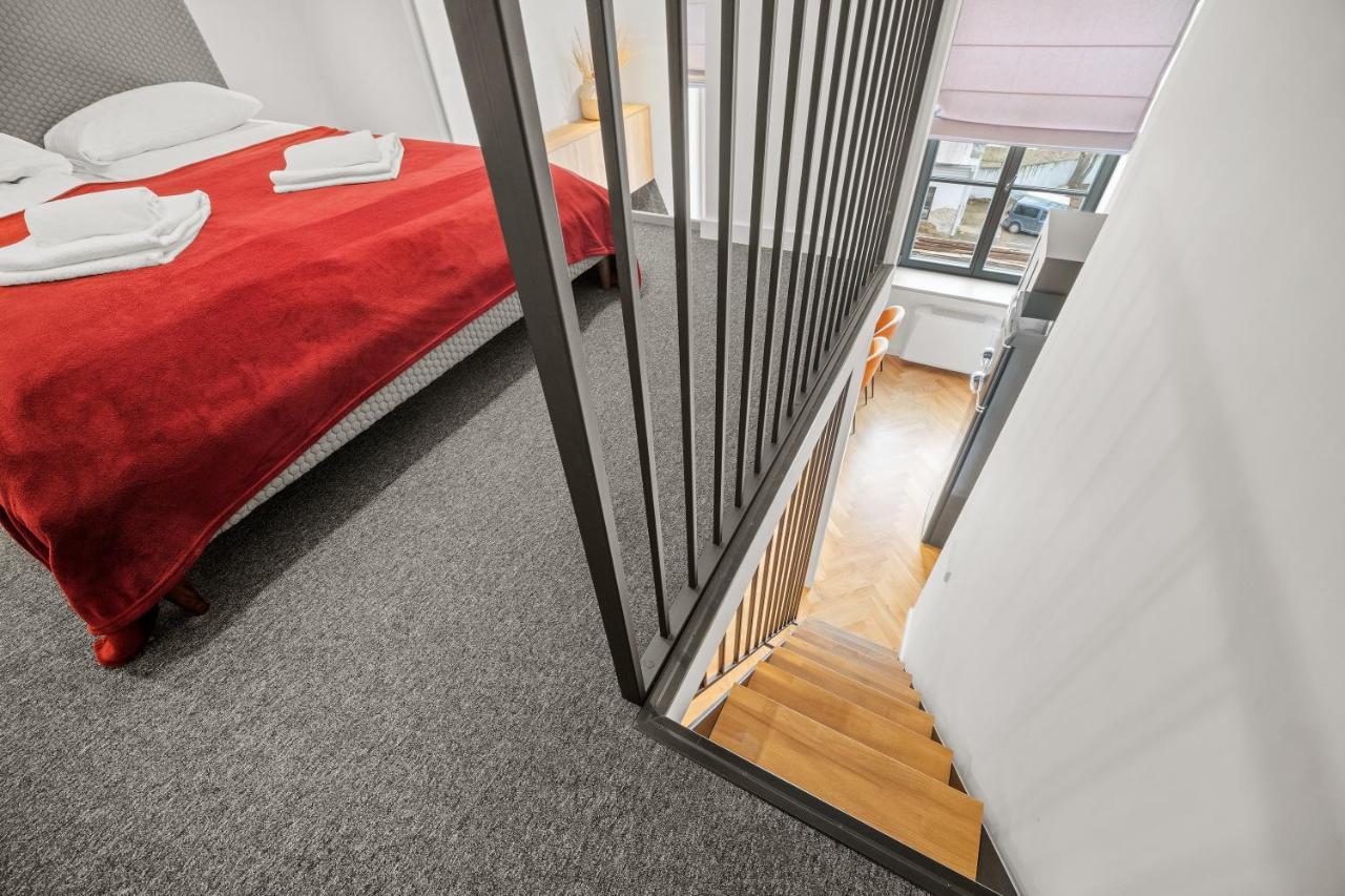 Owl Jazz Apartments - Luxury Apartments In The Heart Of The City Каунас Экстерьер фото
